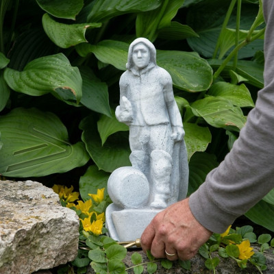 Garden decoration fisherman statue sculpture figures sculptures designer