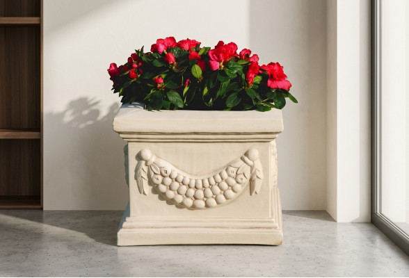 Flower basket, flower box, flower pot, terrace decoration, statue figures, garden.