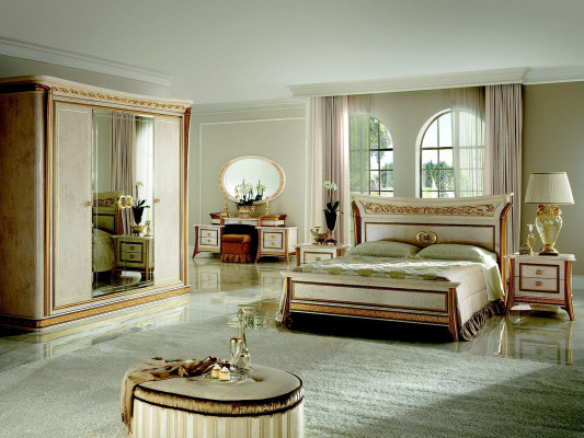 Bed + nightstand royal bedroom upholstered bed Rococo designer furniture