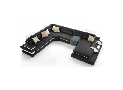 Discover our large U-shaped sofa with innovative USB click automation.