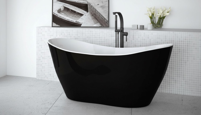 Black designer bathtub, freestanding luxury tub in black.