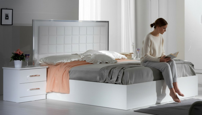 Bed 2x Nightstand 3-piece Bedroom Set Design Modern Luxury Bed Group New