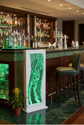 Water column, water wall, waterfall, LED partition, luxury design, furnishings, metal