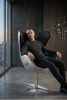 Cocktail chair, lounge chair, club chair, dining room chair, leather chair, wingback chair