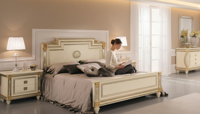 Royal bed 2x night stands bedroom set 3-piece set wood beds new
