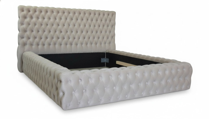 Elegant Chesterfield Design English Double Bed in Beige - Beds with Timeless Style