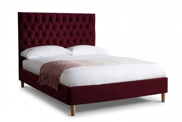 Red Chesterfield Bed Upholstered Bed Double Bed Big XXL Designer Luxury Bed