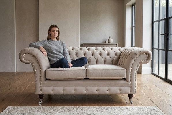 Chesterfield Sofa 2-Seater Upholstered Designer Couches Sofa Suite Beige Velvet