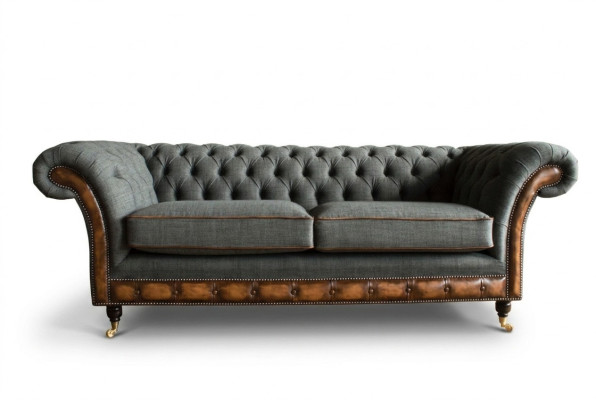 Noble Chesterfield three-seater living room sofa