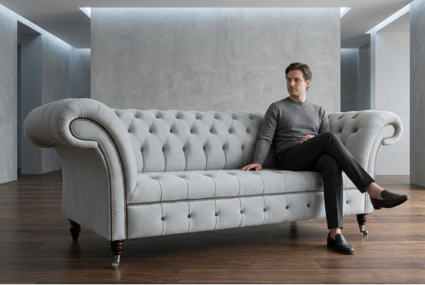 White designer Chesterfield three-seater modern 3-seater couch
