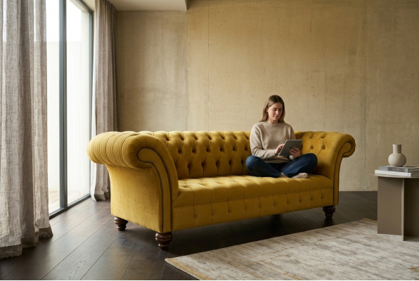 Designer Chesterfield Sofa Set Sofa Couch Upholstery Set in Velvet 4-piece.