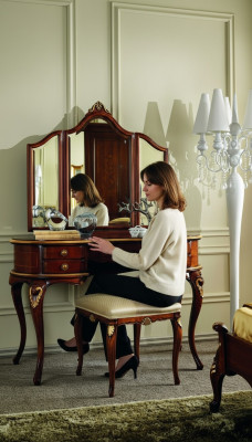 Luxury 3-piece Set Dressing Table Stool Mirror Bedroom Italian Furniture New