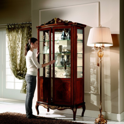 Luxurious Design Furniture Italian Furniture Large Wood Brown Display Cabinet Luxury Display Cabinet