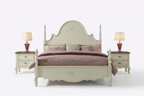 Distinctive white bedroom set in a classic style