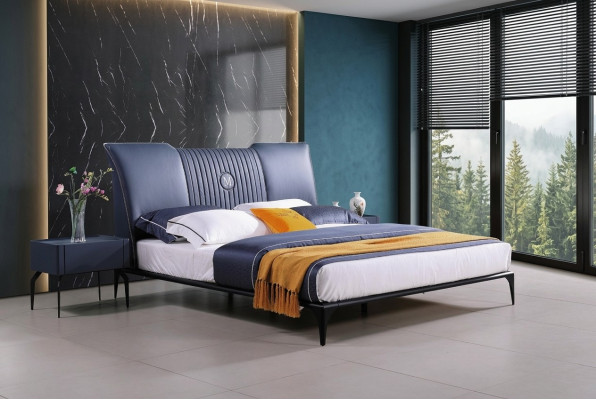 Bedroom furniture 3-piece set hotel bed + 2 glossy nightstands beds Italy