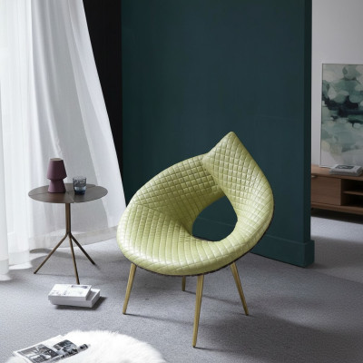 Armchair, TV, Couch, Sofa, 1-seater, Couches, Upholstery, Living room, Sofas