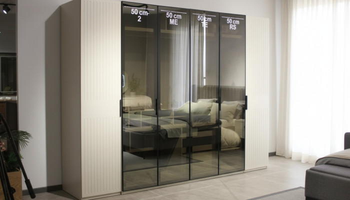 New and Modern Bedroom High-Quality Wardrobe with Elegant Design