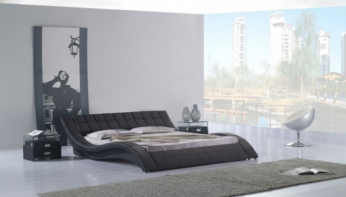 Double hotel beds, marriage/bedroom, leather bed, padded design, luxury.