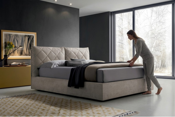 Designer fabric hotel wood beds double sleeping room luxury modern Italy