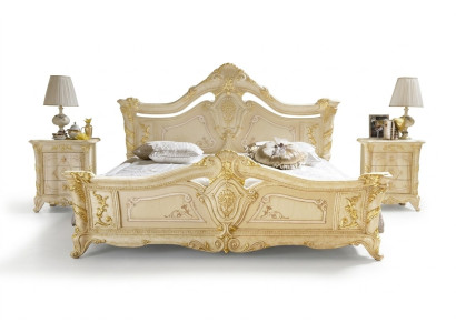 Classic bedroom hotel bed baroque furniture wood beds Italy luxury