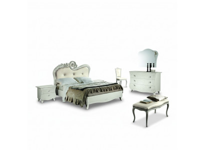 Classic bed luxury beds Chesterfield furniture bedroom baroque hotel fabric