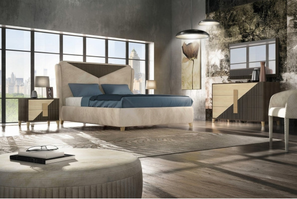 3-piece bedroom set: bed, 2 beds, nightstand console, double hotel