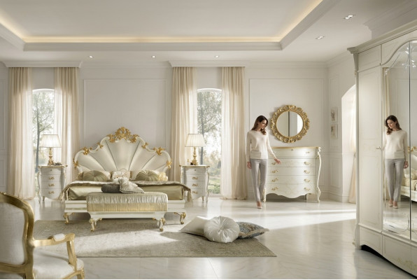Classic Bed Baroque Rococo Hotel Beds Upholstered Bed Double Bed Italian Furniture