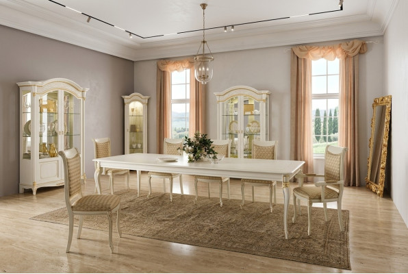 Dining room set 9 pieces. Dining table 6x chairs showcase cabinet cabinets solid wood