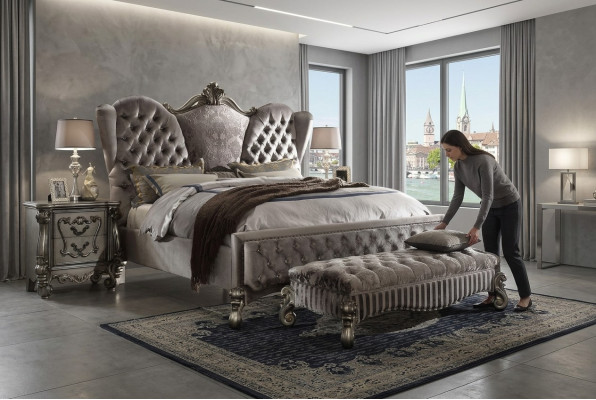Design luxury bedroom 3-piece. Bed, 2x nightstand, classic bed set
