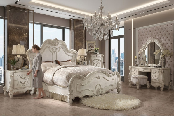 Classic bedroom set bed nightstand stool dressing table mirror
