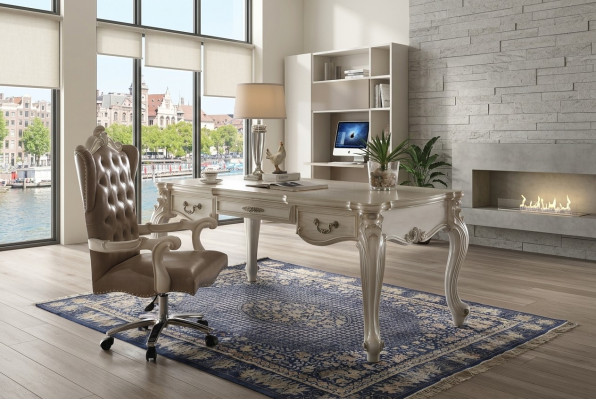 Executive chair, armchair, leather upholstery, office chair, swivel computer seat, decorative chairs