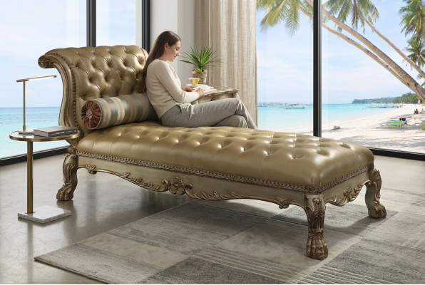 Chesterfield chaise longues leather sofa golden recliners Chesterfield sofa