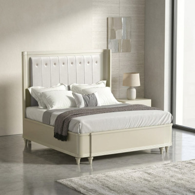 Upholstered Design Luxury Bed 180 x 200cm Fabric Beds Leather Modern Bedroom