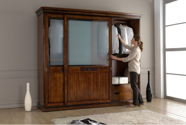 Sliding door wardrobe furniture furnishings wood Italian bedroom wardrobes