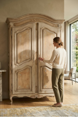 Solid wood bedroom wardrobe living room Vaccari cav giovanni wardrobes