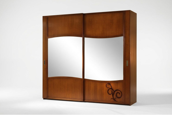 Wardrobe closet with sliding doors closet modern bedroom