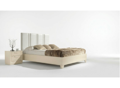Bedroom bed, nightstand, wood beds, double beds, bed frame, new 3-piece set