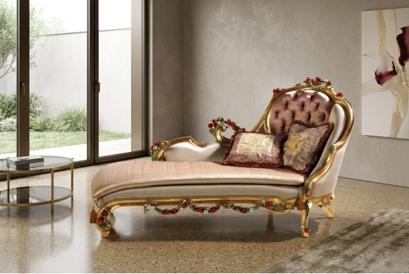 Luxurious chaise longue with decorative carvings