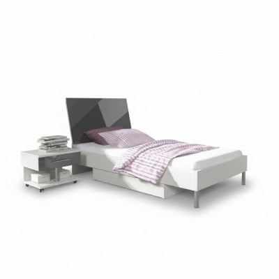 Bed + Nightstand - Children's/Bedroom Furniture 2-piece Bed Set