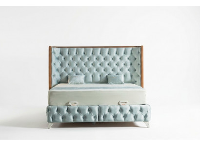 Bedroom set white metal bed Chesterfield luxury style 2 nightstands 3 pieces.