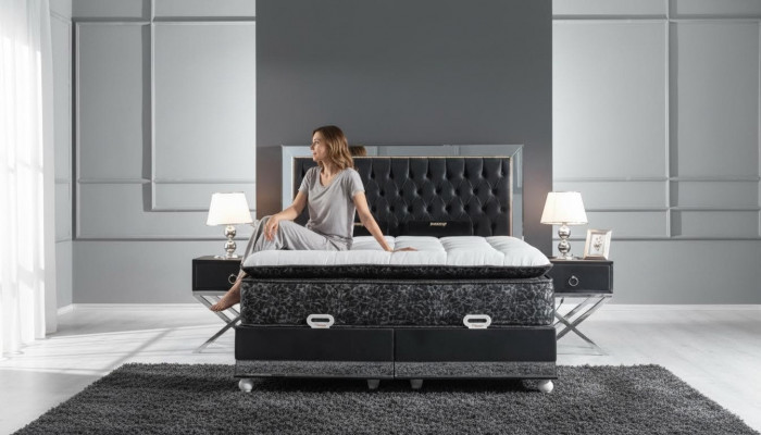 Bedroom set black metal bed 2x nightstands luxury new 3-piece set.