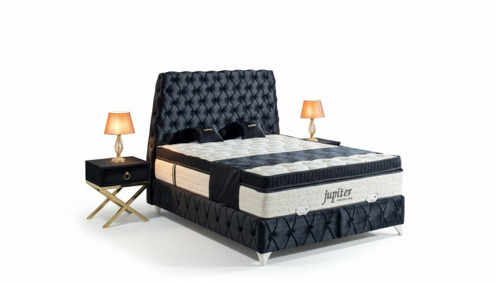 Black Bedroom Set Bed Nightstand Chesterfield Beds Furniture Velvet 3-piece.