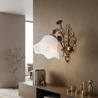 Wall lamp, wall sconces, wall light, chandelier, wall lamp, glass, brown, flowers.