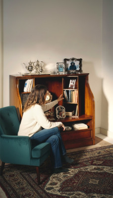 Sideboard TV lowboard shelves living room wood brown dresser tables TV stand