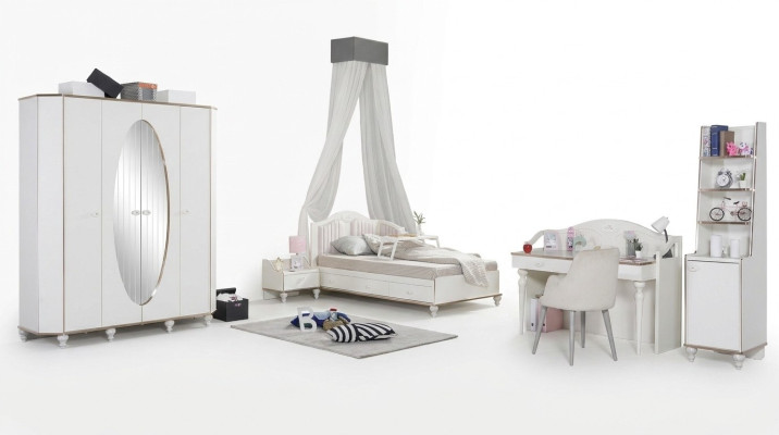 Bedroom set 5-piece. Bed, nightstand, desk, children's bed, furniture