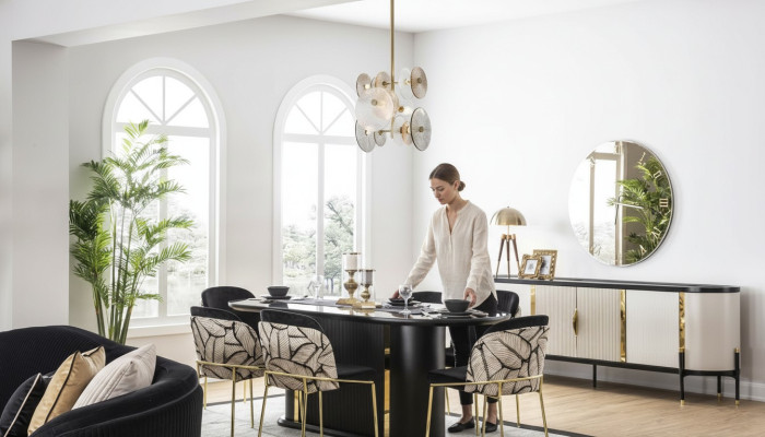 Luxury Dining Room Dining Set 8-piece Set Dining Group Chair Set Furnishings