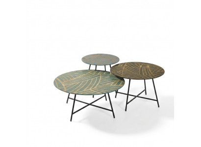 Set of 3 coffee tables, round design tables for the living room.