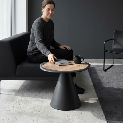 Designer coffee table side table living room black table furniture round