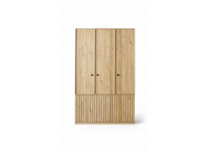Kleiderschrank Modernes Holzdesign Elegante Akzente Viel Stauraum Möbel