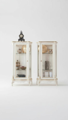 Wooden Showcase High-Quality Showcase Classic Furniture Design White Display Cabinets